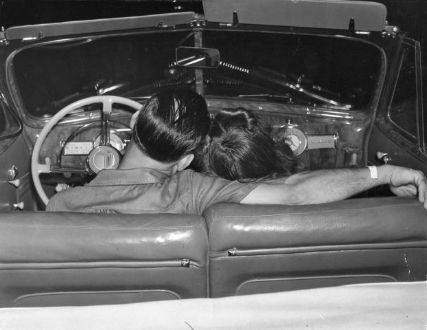 Drive-in theater in 1940